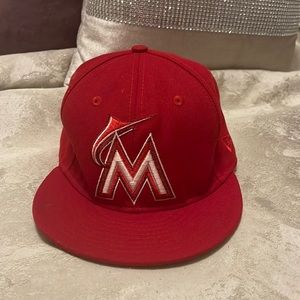 NEW ERA Florida Marlins red fitted hat 7 3/8